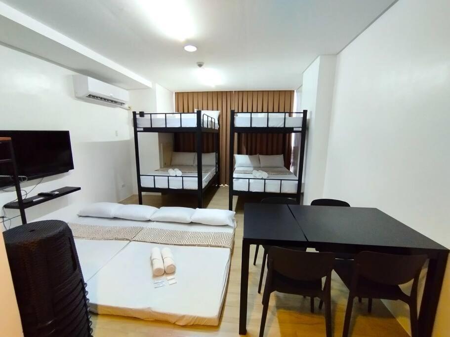 1708 Pool Gym Wi-fi With Netflix Near Ayala And It Park *